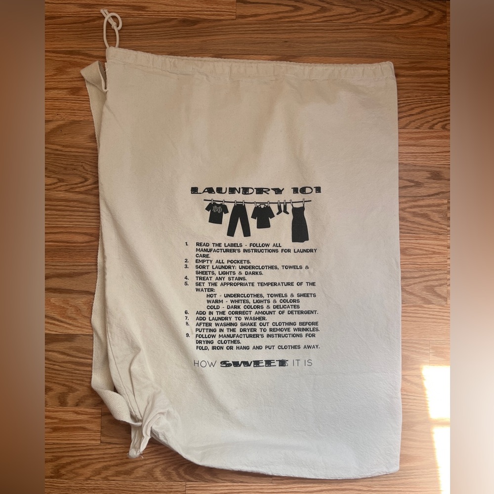 Laundry 101 - Mother Load Laundry Bag - Nat. Color - With Laundry Instructions